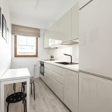 Blisko Morza, 47m Kw. Dwa Niezalezne Pokoje. Appartement *
