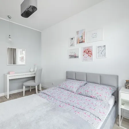 Blisko Morza, 47m Kw. Dwa Niezalezne Pokoje. * グダニスク