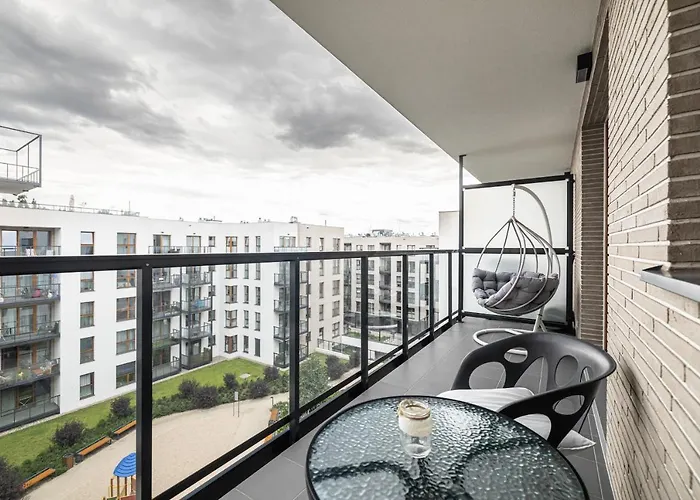 Blisko Morza, 47m Kw. Dwa Niezalezne Pokoje.